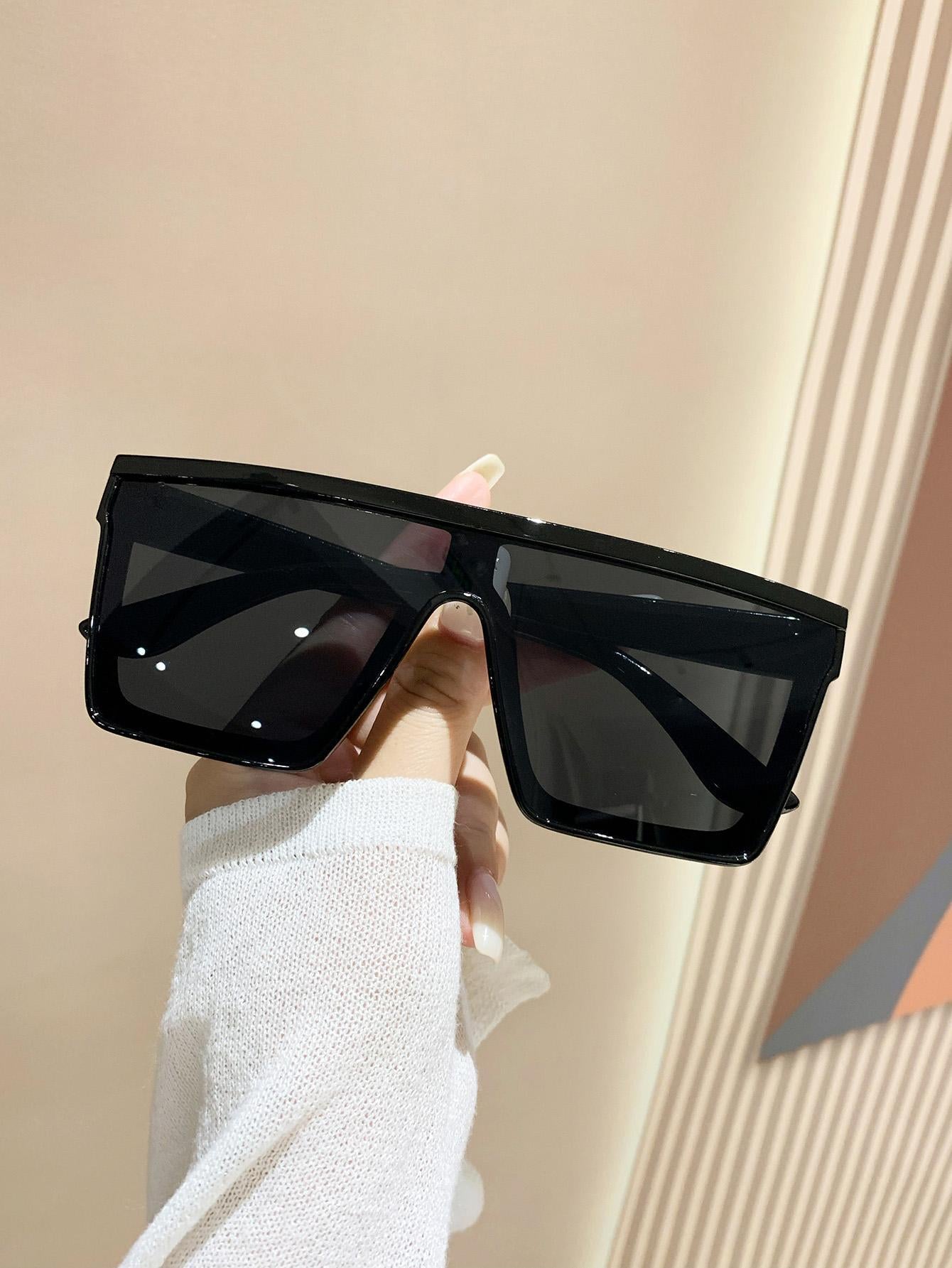 1 Pair Black Oversized One-Piece Lens Fashion Glasses, Fashionable Summer Beach Shades Beach Accessories for Women Glasses Shades